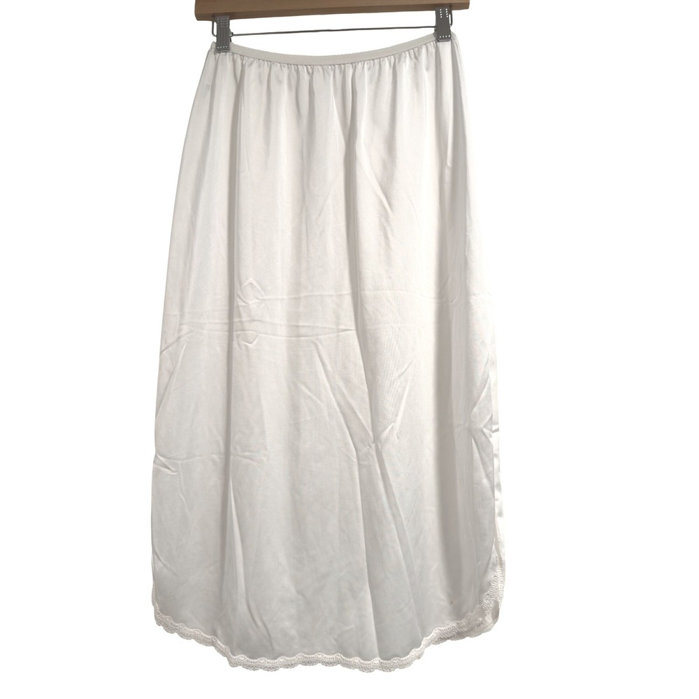 Cabernet Vintage White Lace Trim Half Slip Skirt Made in USA Medium 30 Inch